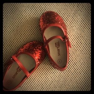 Sparkly red shoes